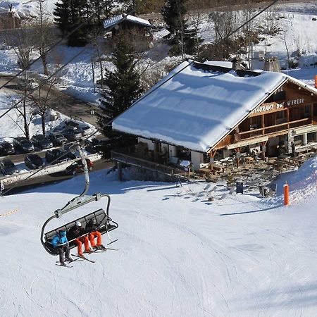 Hotel Restaurant U'Fredy La Clusaz Exteriör bild
