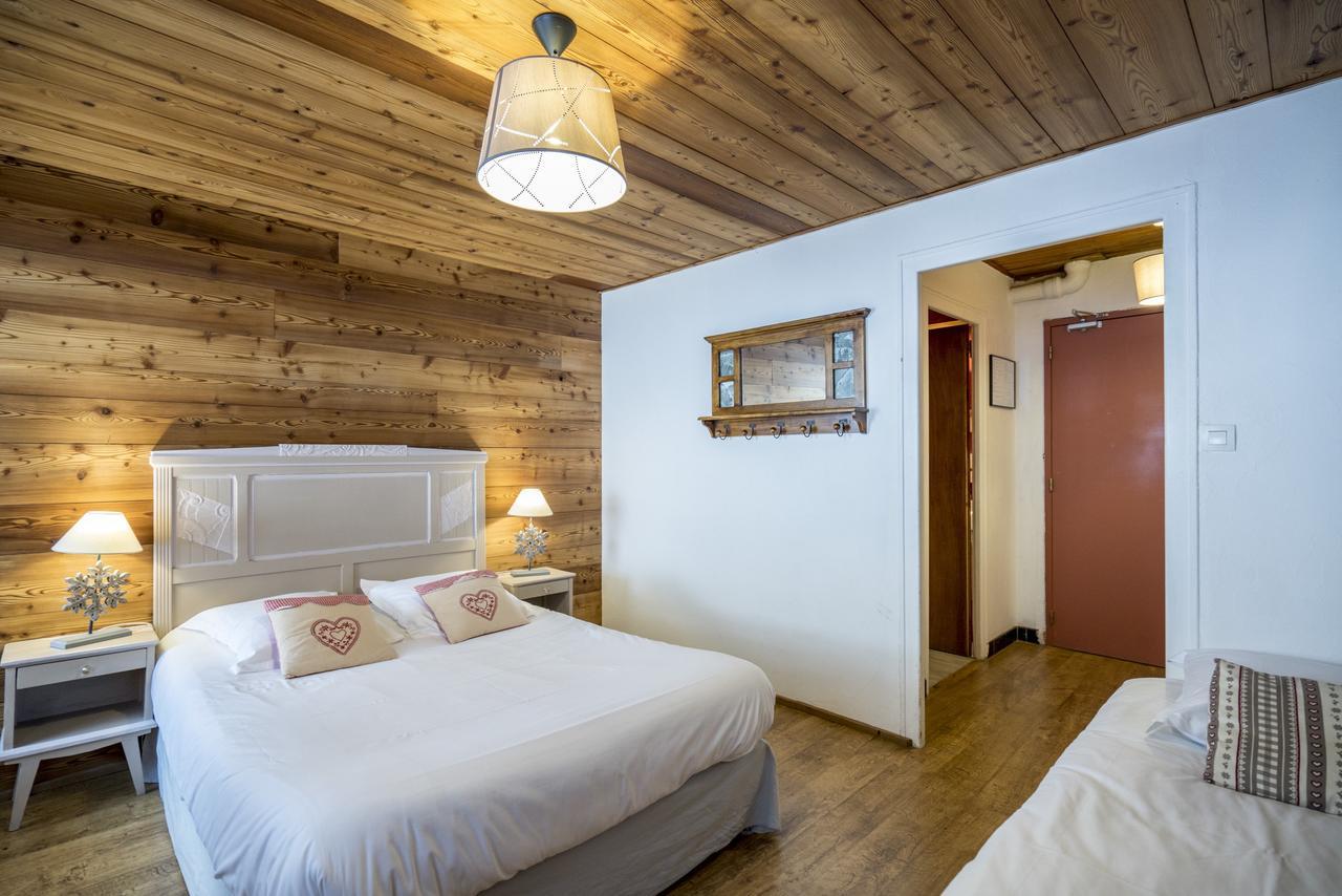 Hotel Restaurant U'Fredy La Clusaz Exteriör bild